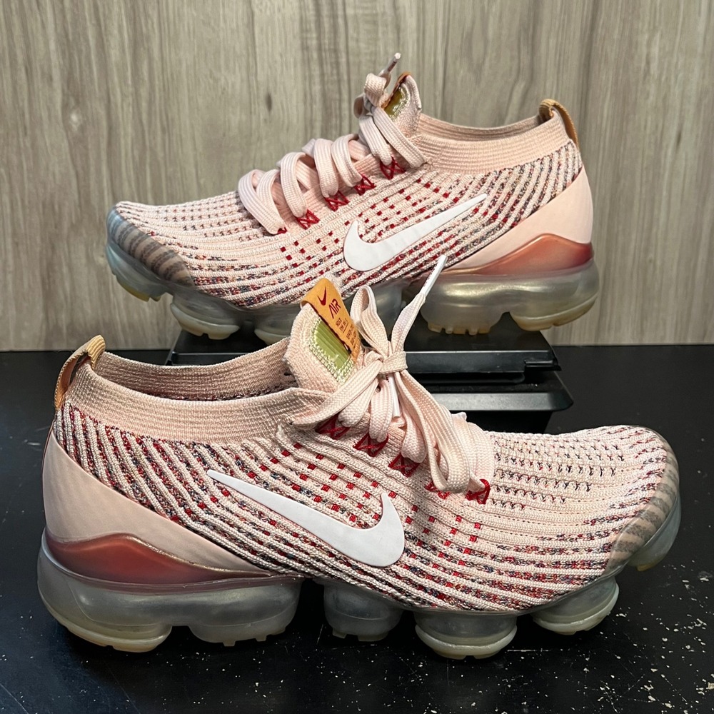 Nike Air VaporMax Flyknit 3 Shoes Womens 7 Pink Sunset Tint Running Gym Sneakers